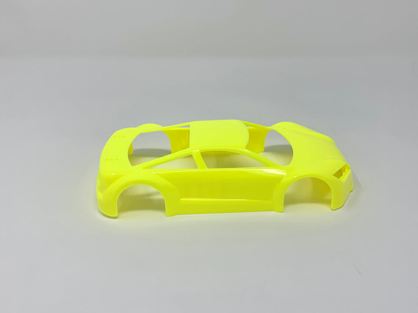 Jomurema: GT01 Car Body (Neon Yellow)